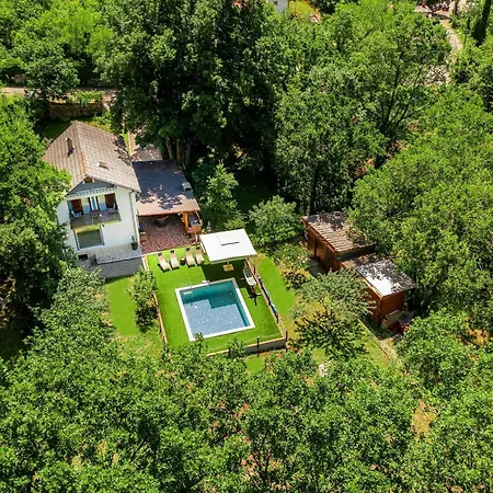 Casa vacanze Lipa With Pool *