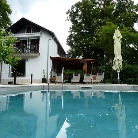Casa vacanze Lipa With Pool *
